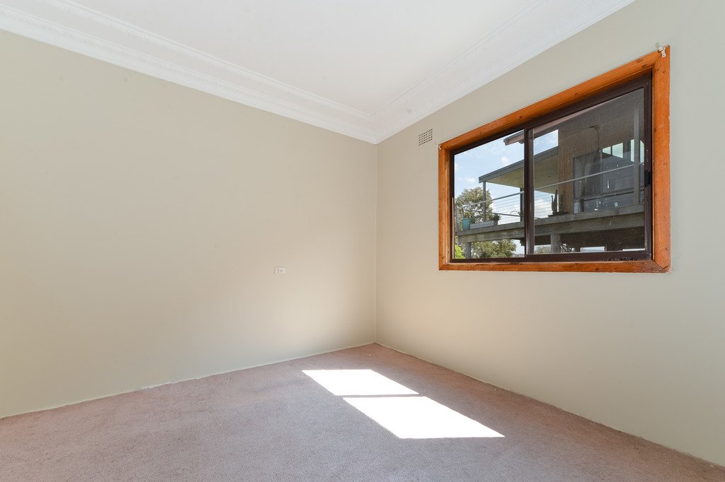 2/43 Robertson St  PORT KEMBLA 5