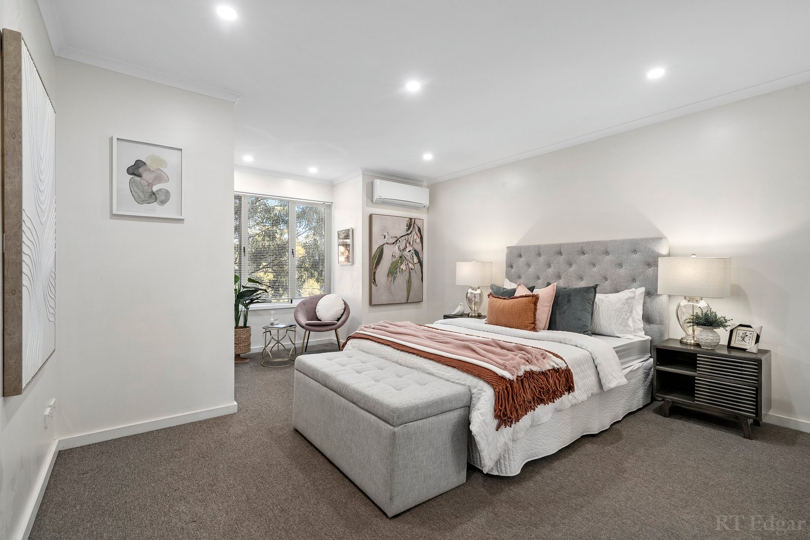 Real Estate and Property in 2/43 The Ridge, Blackburn, VIC