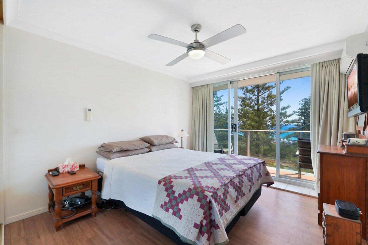 24/30 The Esplanade Burleigh Heads 13