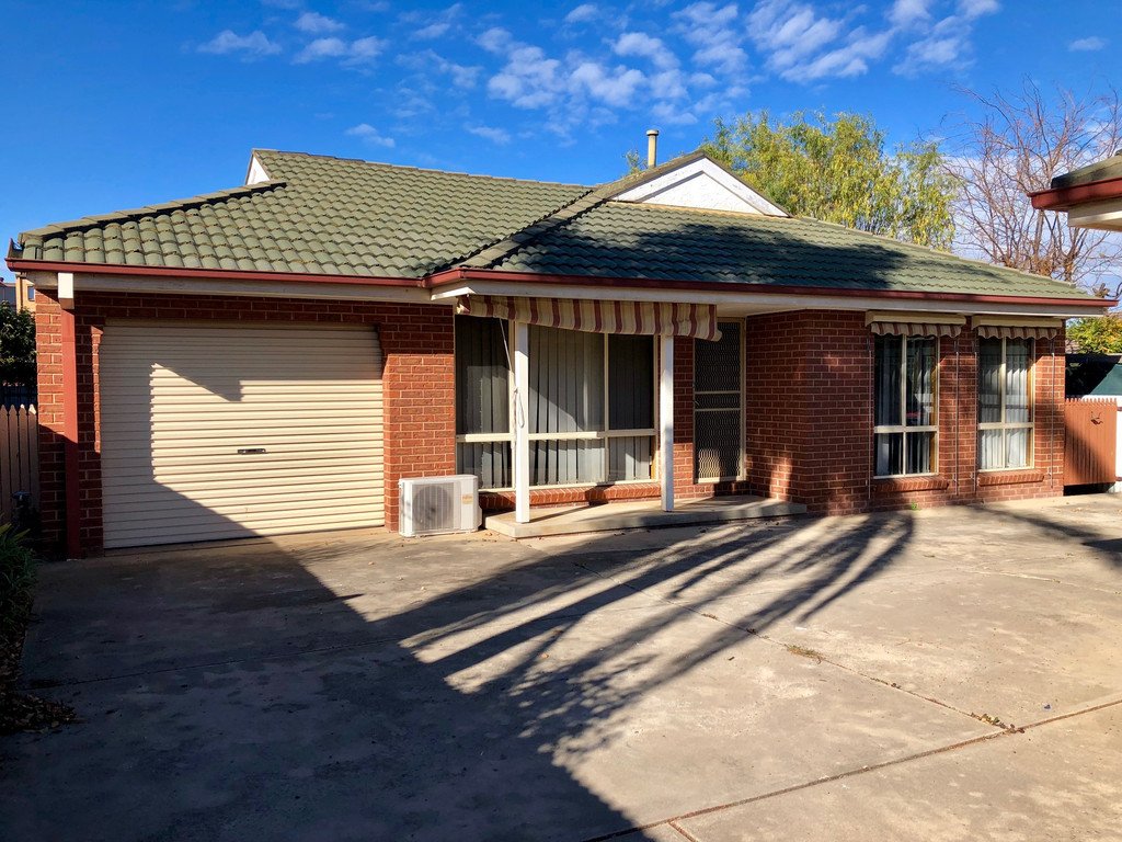 2/432 Bevan Street LAVINGTON 1