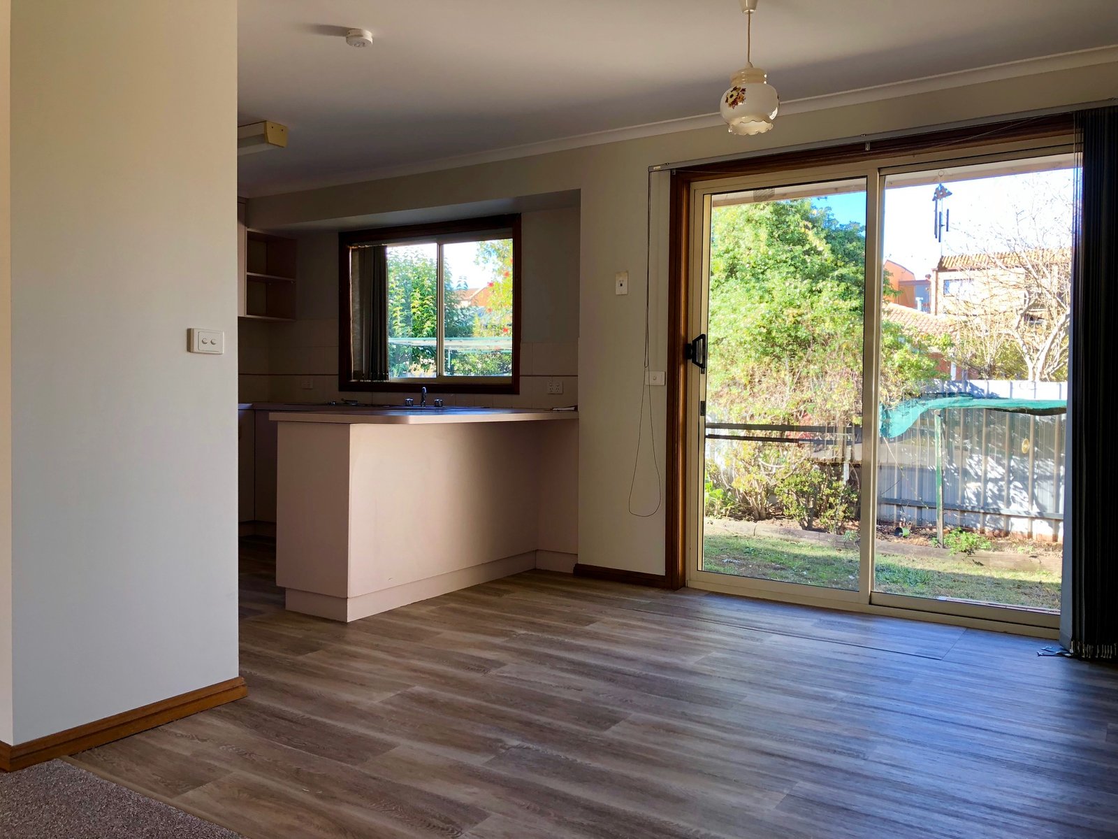 2/432 Bevan Street LAVINGTON 3