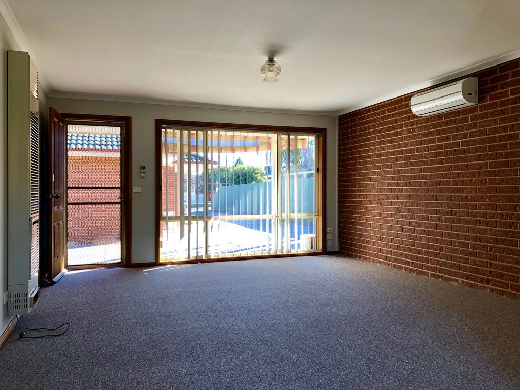 2/432 Bevan Street LAVINGTON 5
