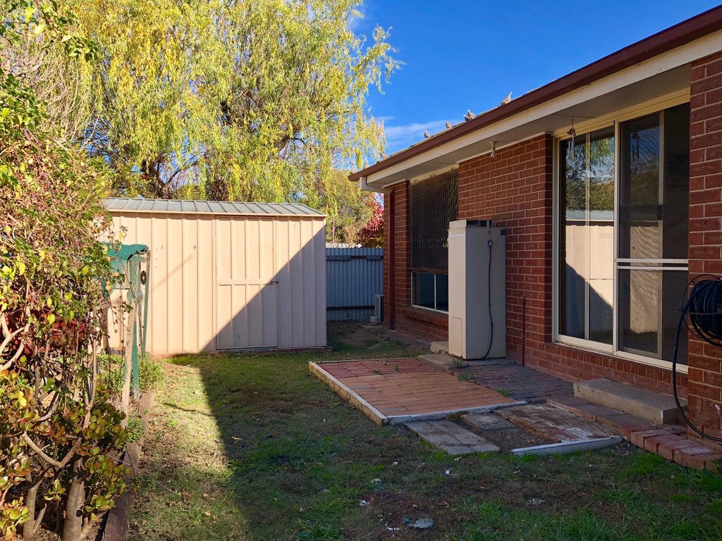 2/432 Bevan Street LAVINGTON 9