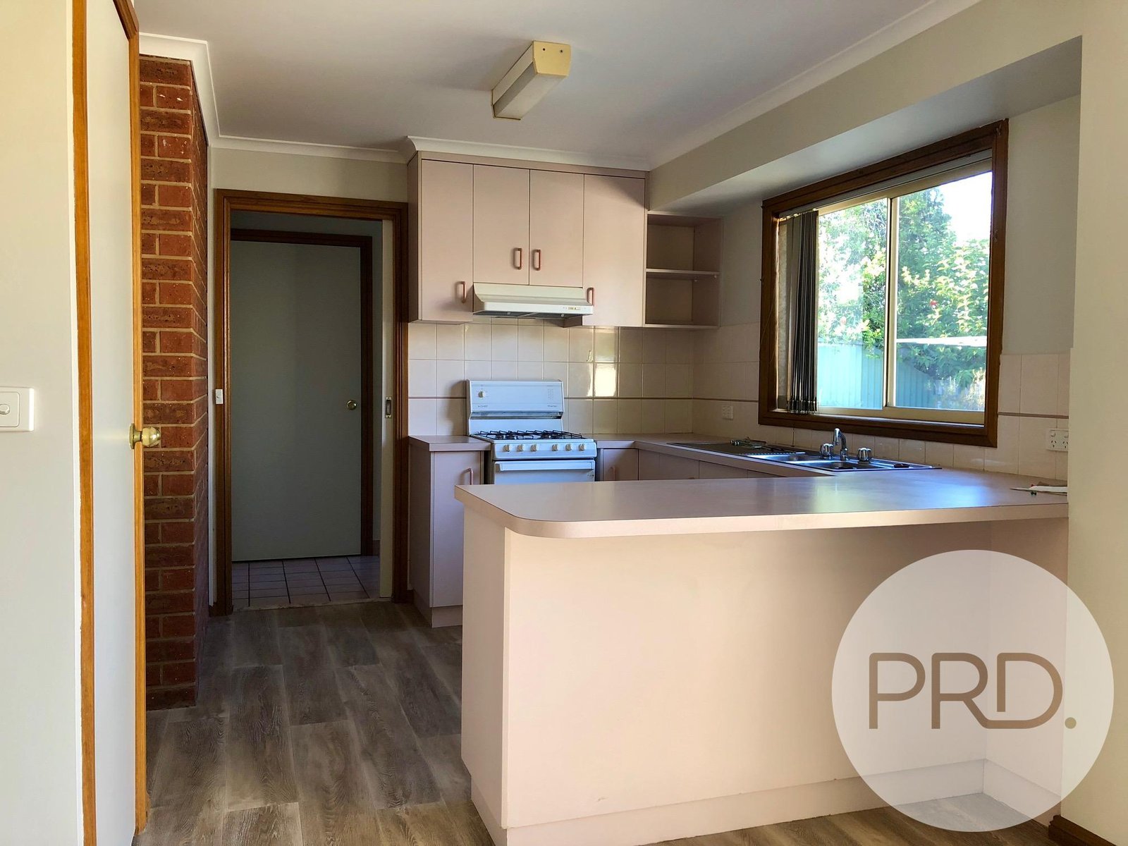 2/432 Bevan Street LAVINGTON 3