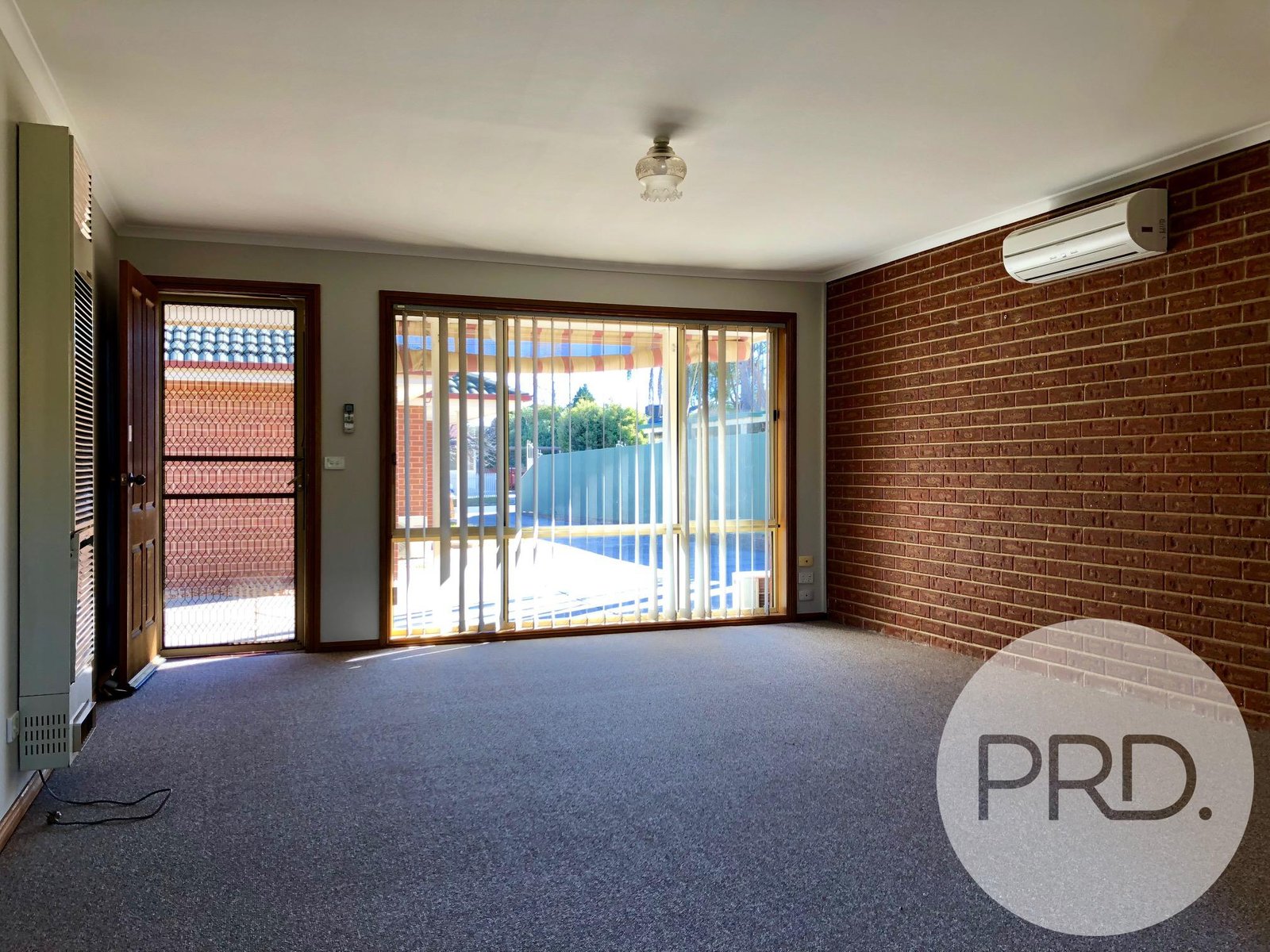2/432 Bevan Street LAVINGTON 6