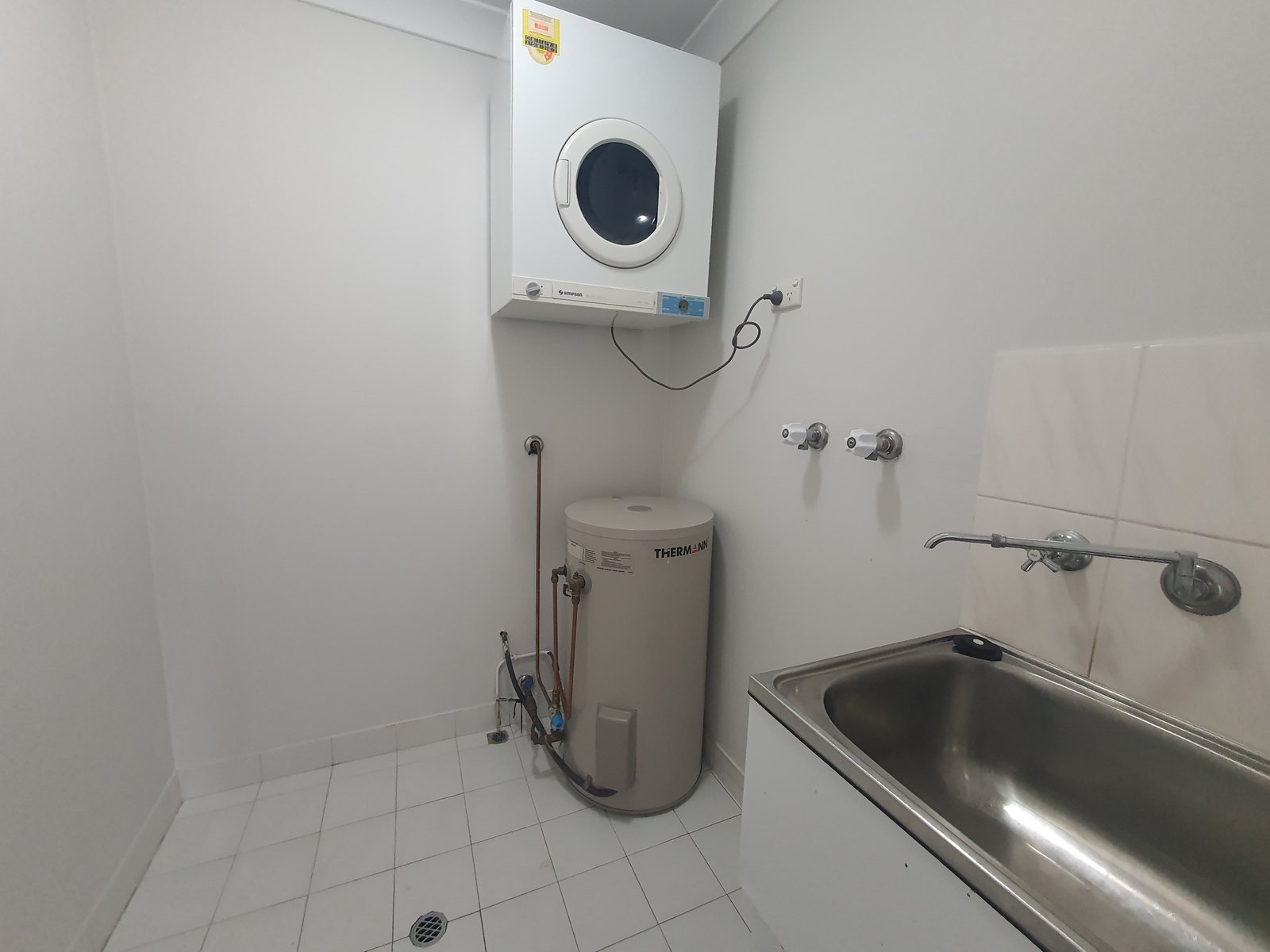 24/35 Campbell Street LIVERPOOL 7