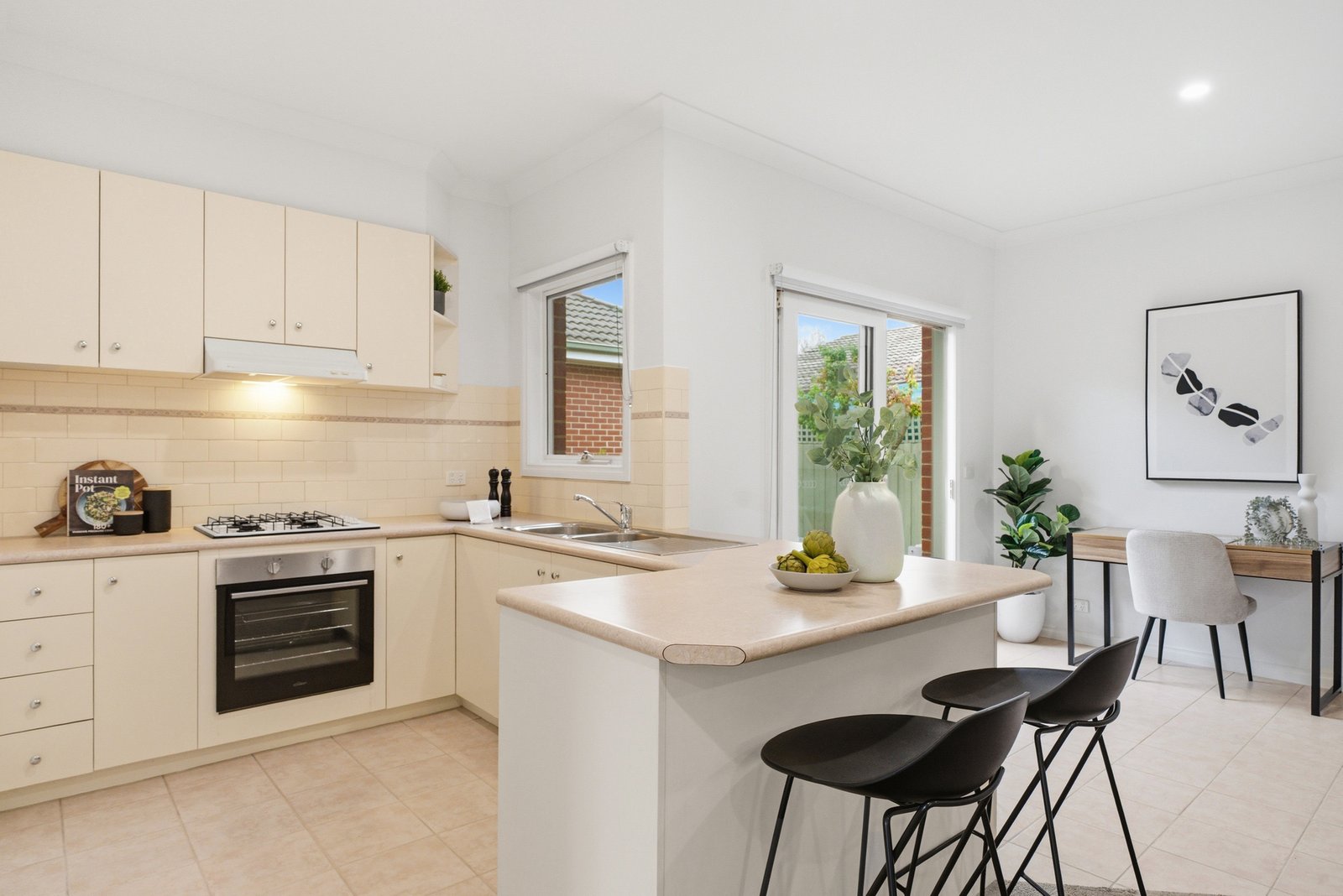 Gallery: 2/44 Coorigil Road