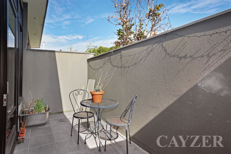 Gallery: 2/44 Glen Huntly Road