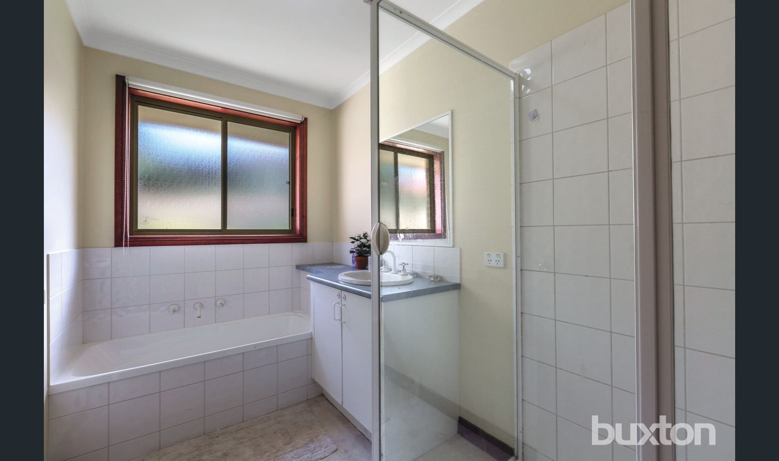Gallery: 2/44 Haymes Road