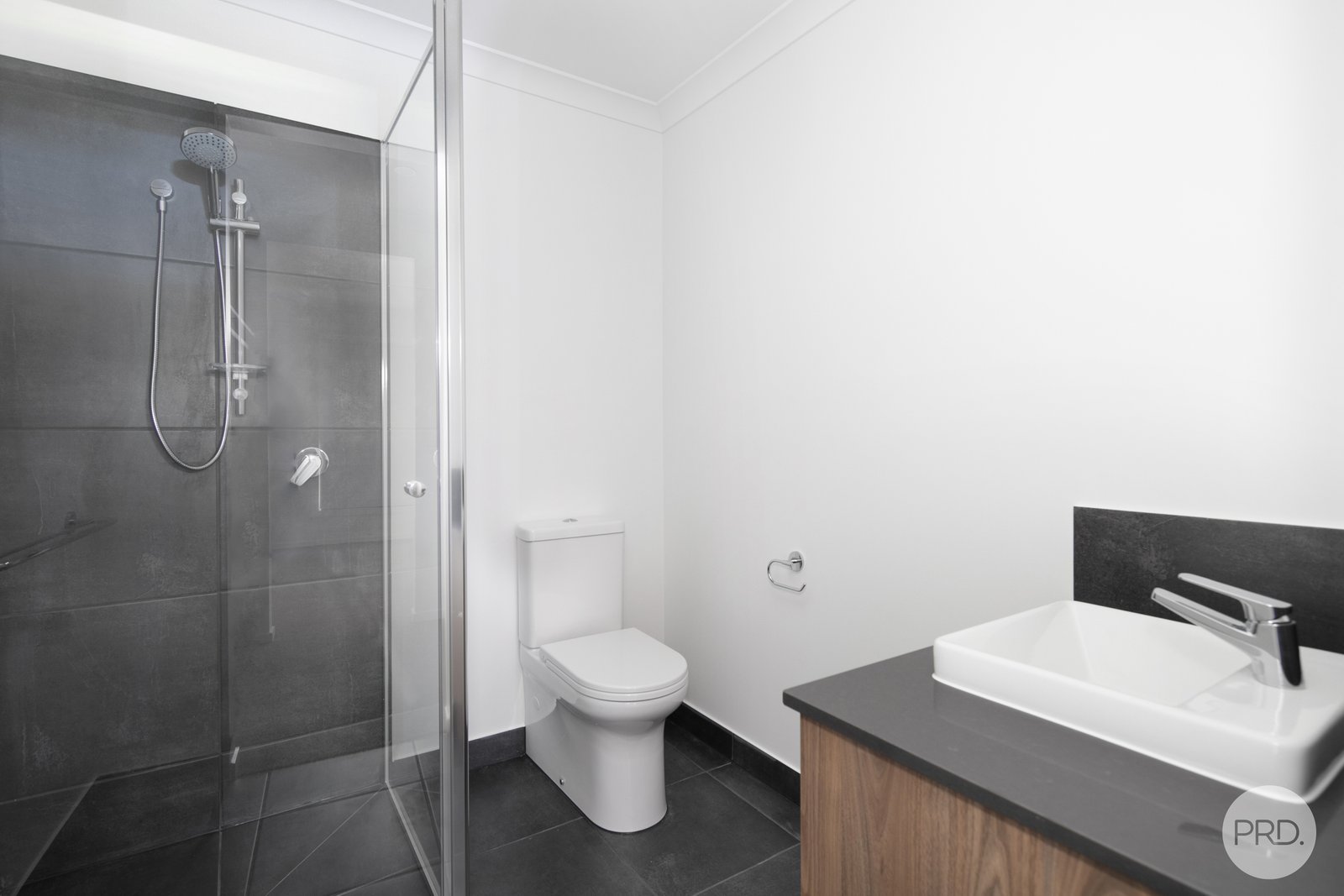 244 Kossuth Street SEBASTOPOL 5