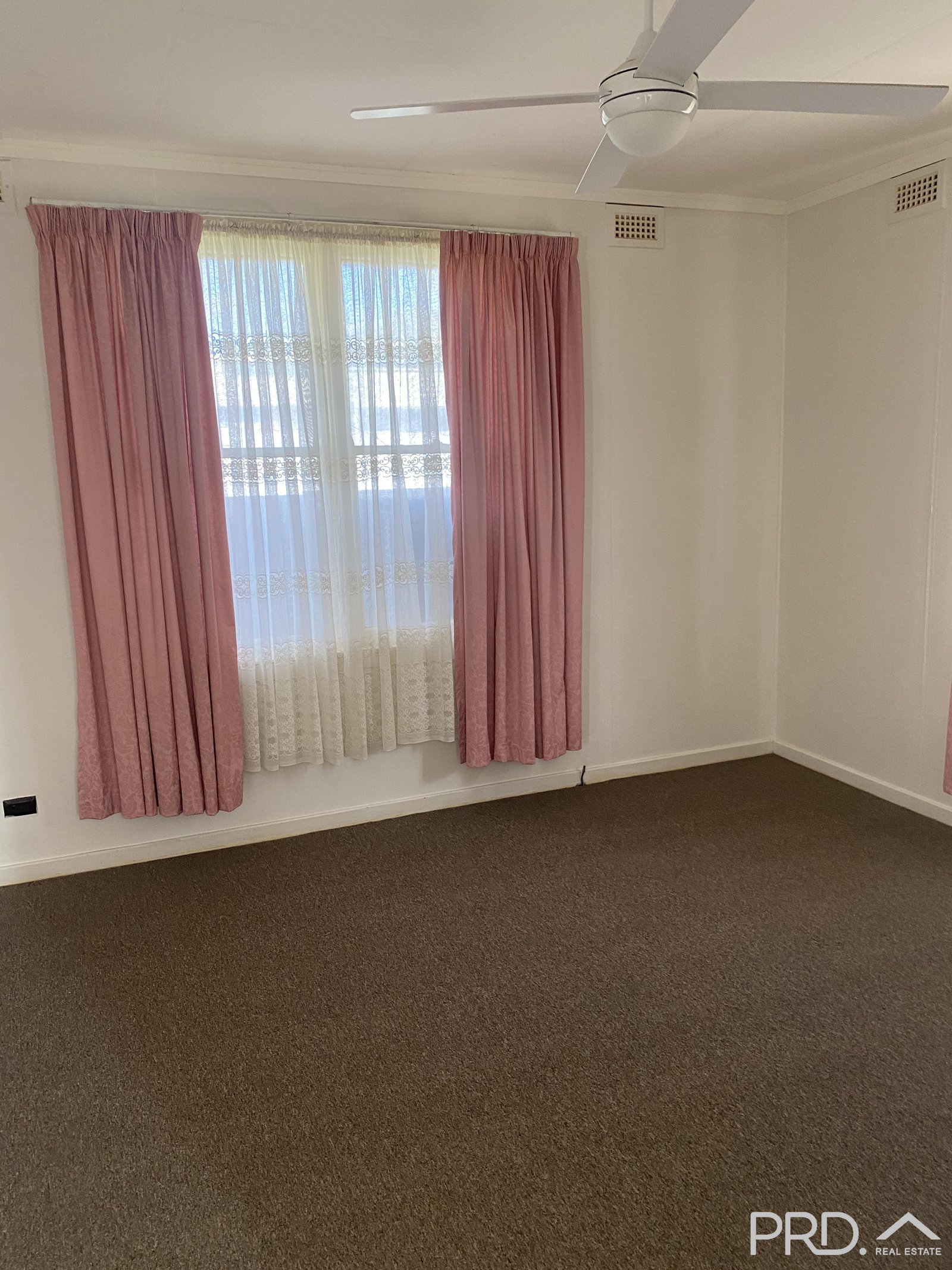 2/44 Main Avenue North MERBEIN 2