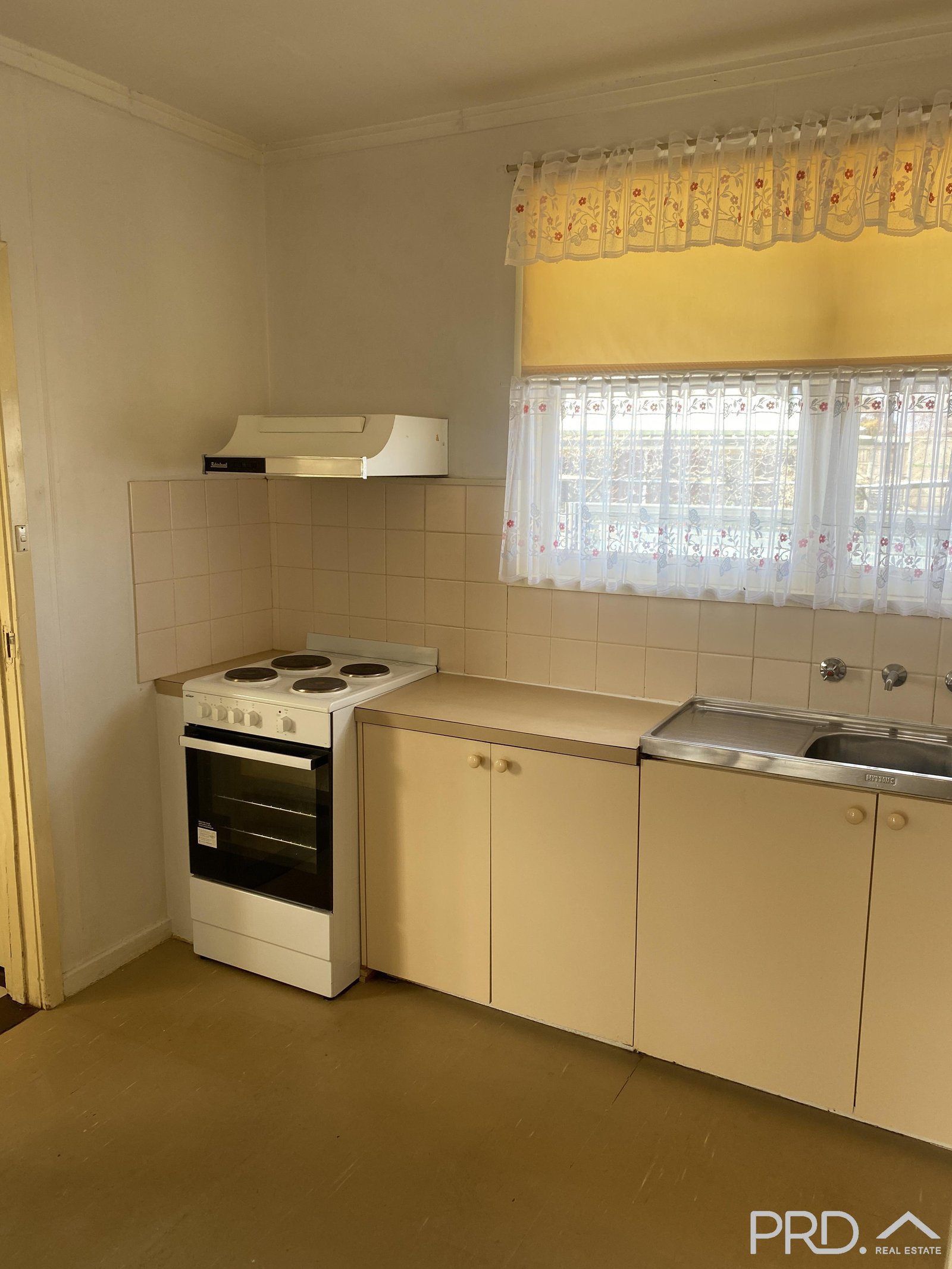 2/44 Main Avenue North MERBEIN 5