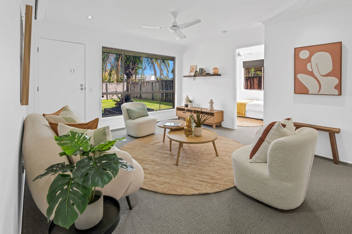 2/44 Mojave Drive BURLEIGH WATERS 2