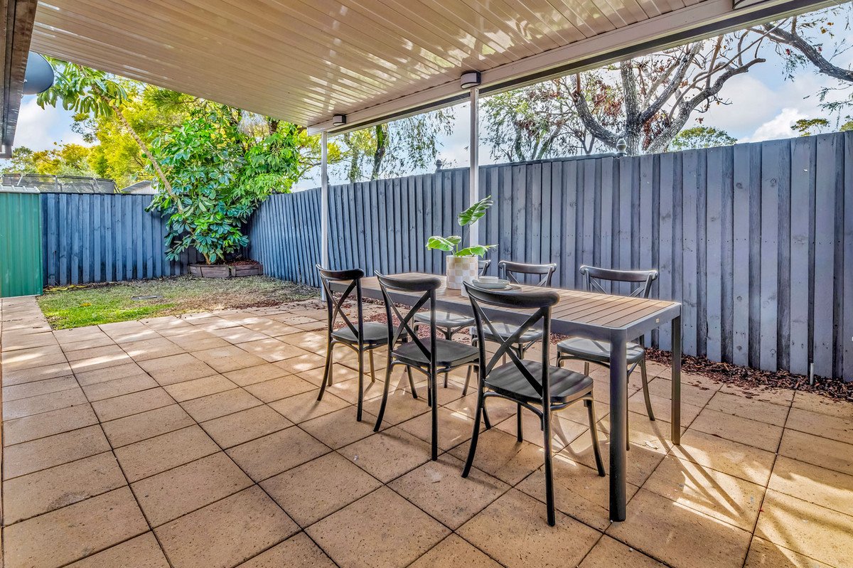 2/44 Mojave Drive BURLEIGH WATERS 3