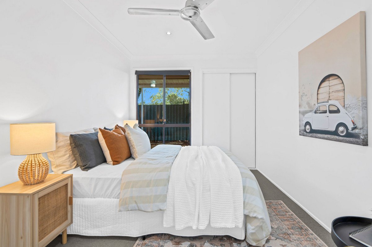 2/44 Mojave Drive BURLEIGH WATERS 8