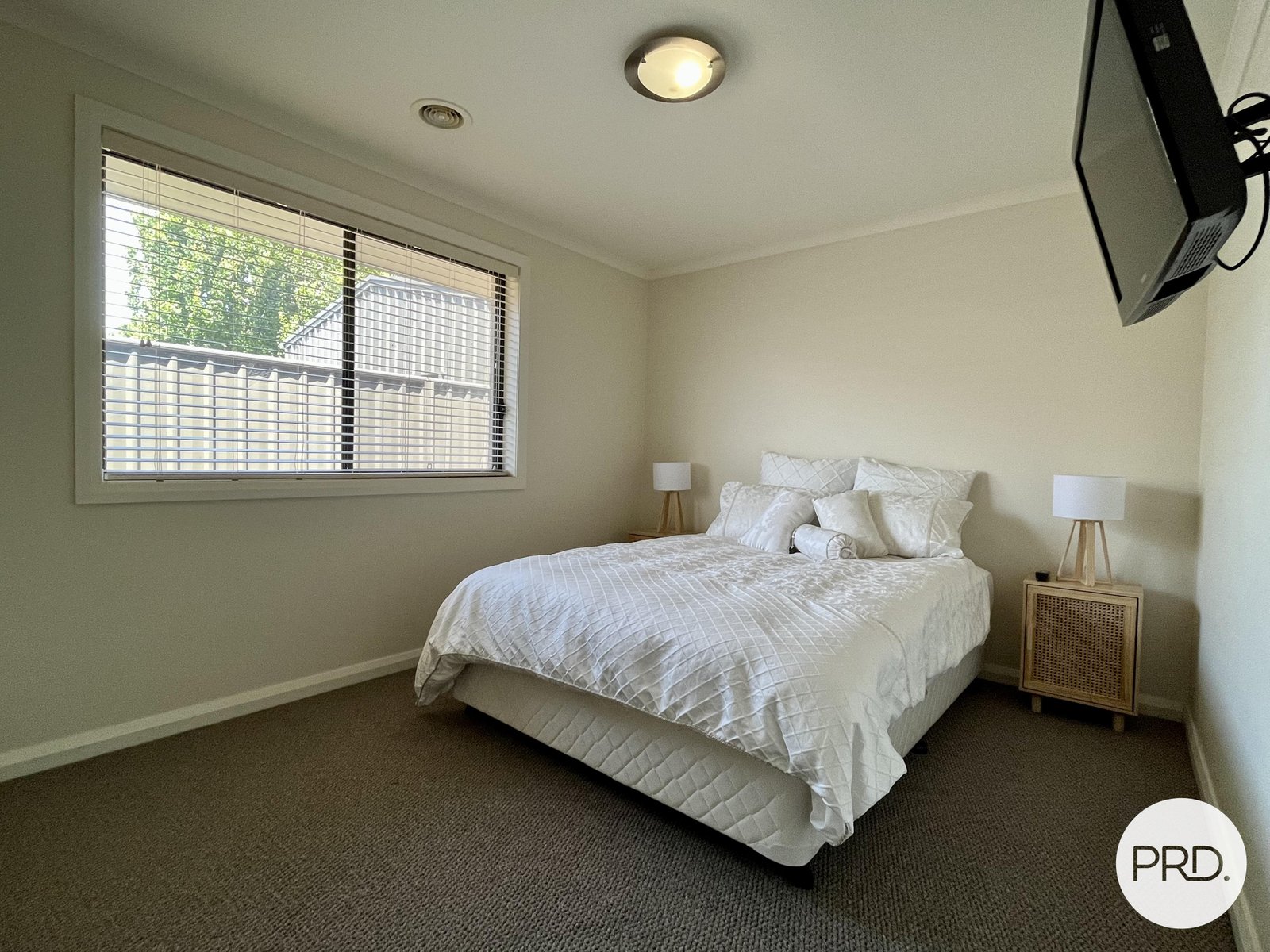 244 Rivergum Drive EAST ALBURY 11