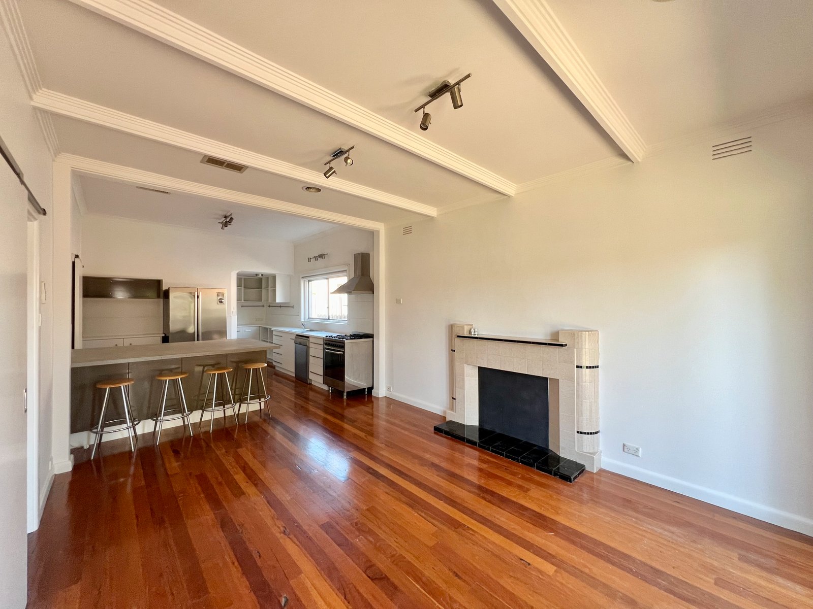 Gallery: 244 Shannon Avenue
