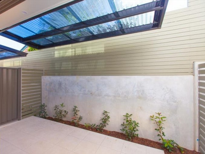 24/460-462 Pine Ridge Road COOMBABAH 10