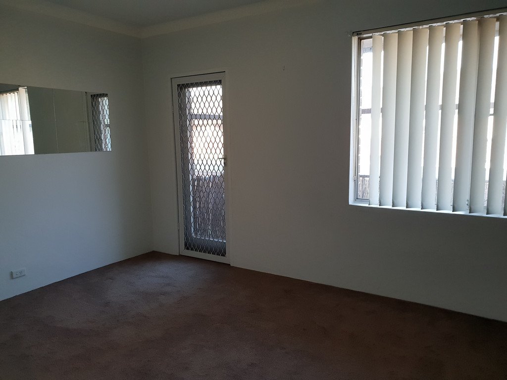 2/45-47 Victoria Street WERRINGTON 4