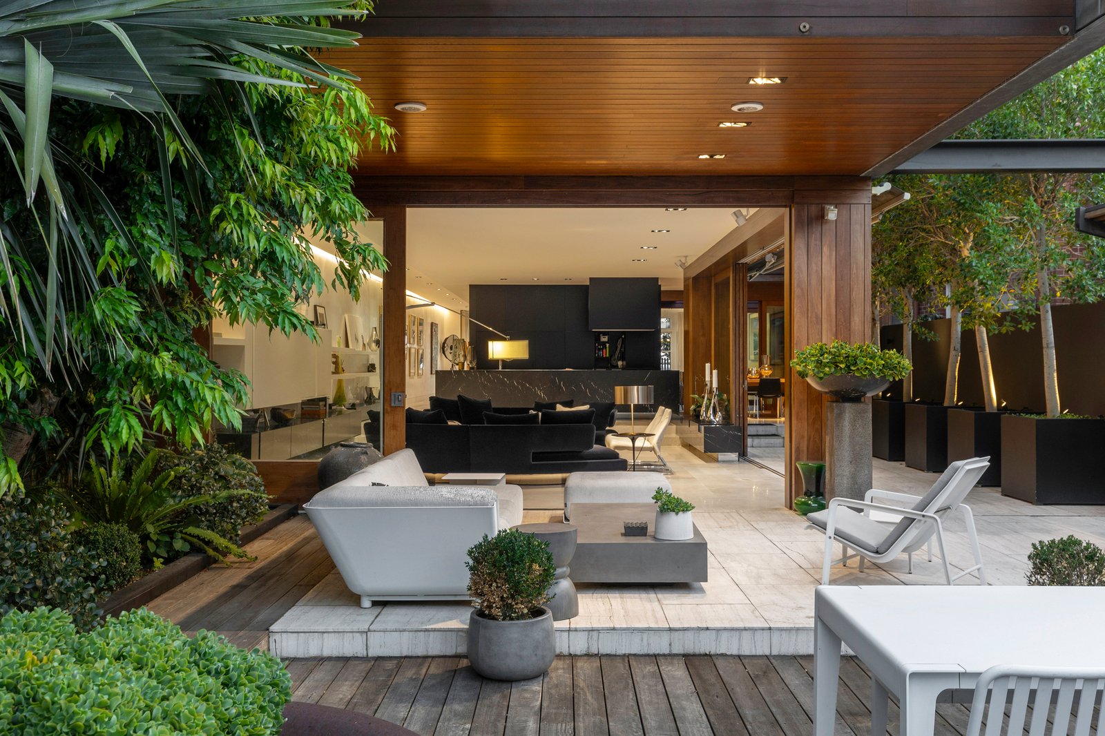 245 Beaconsfield Parade, Middle Park, 3206