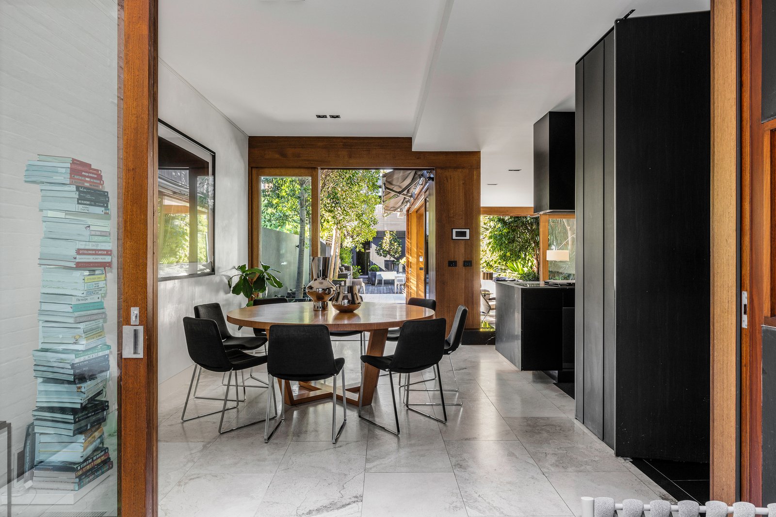 245 Beaconsfield Parade, Middle Park, 3206