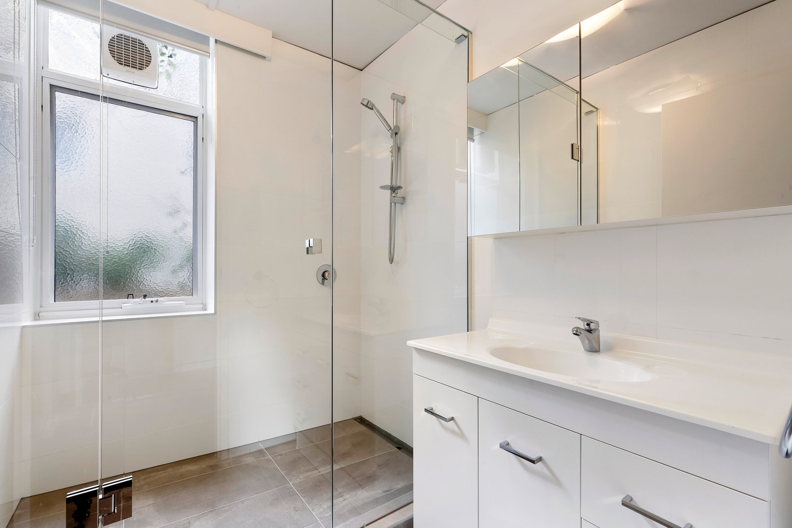 Gallery: 2/45 Caroline Street