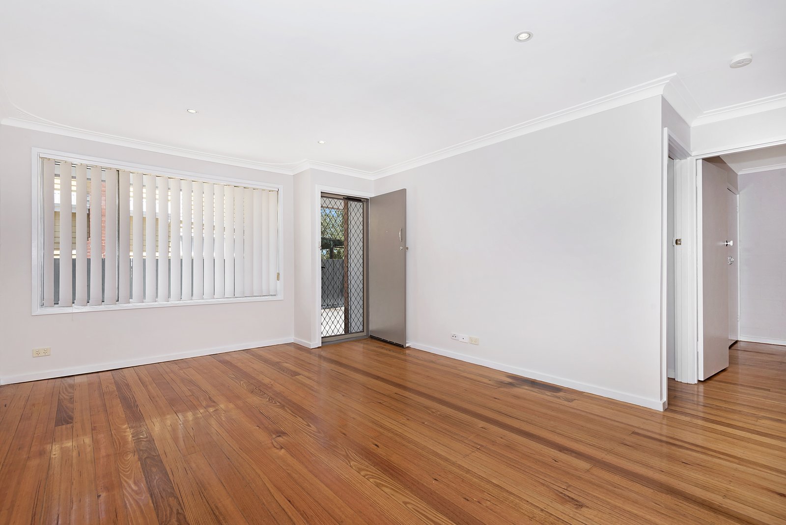 Gallery: 2/45 Chelsea Road
