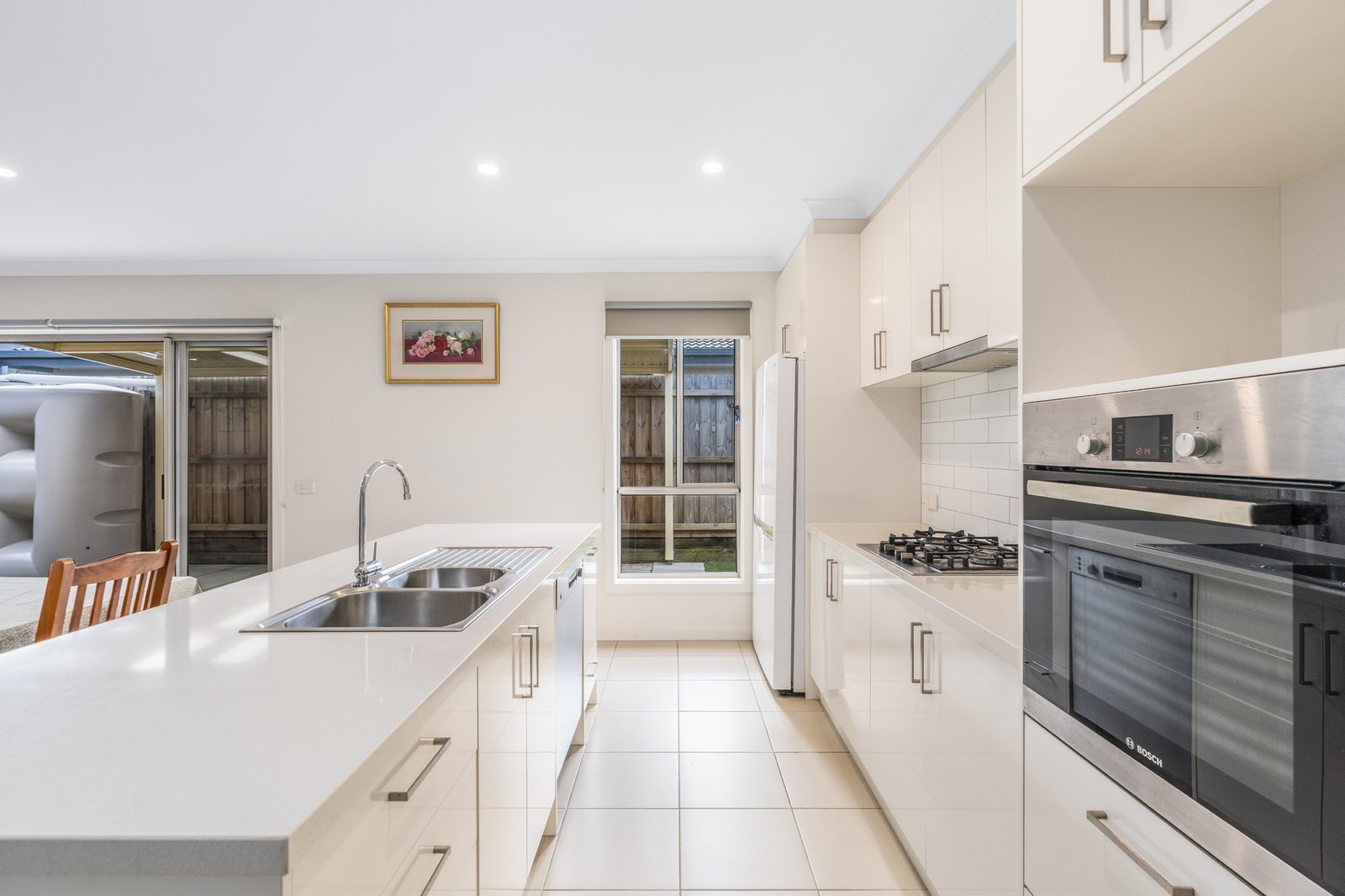 Gallery: 2/45 Clifton Springs Road