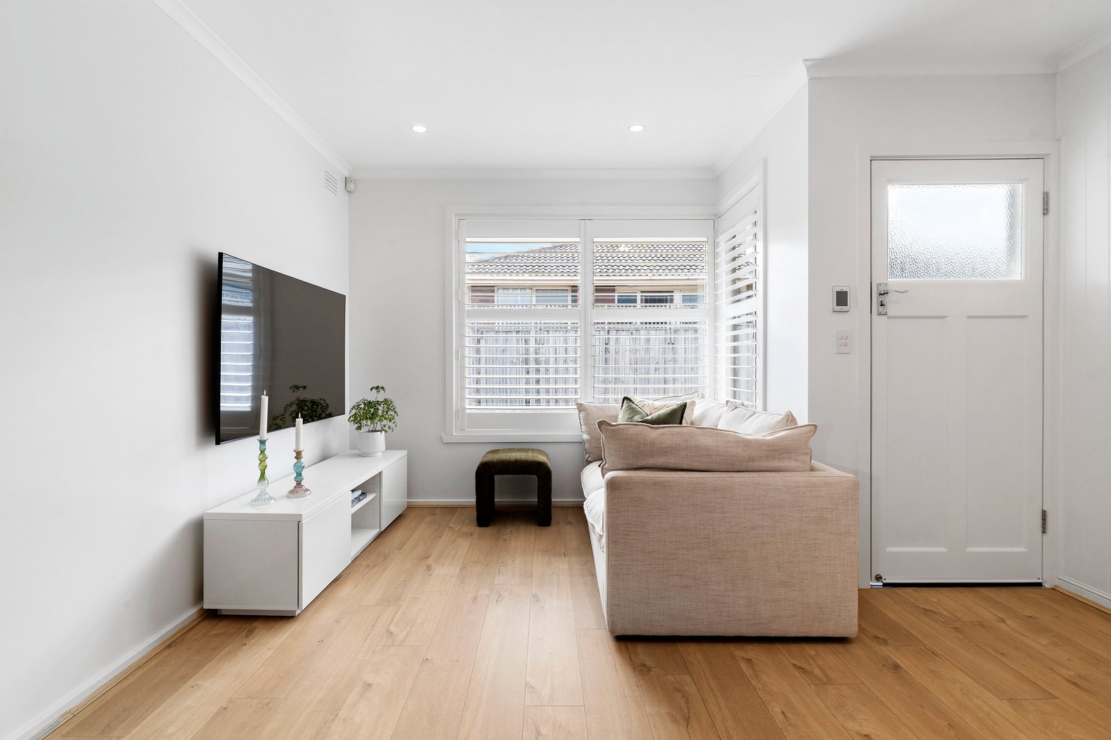 Gallery: 2/45 East Boundary Road