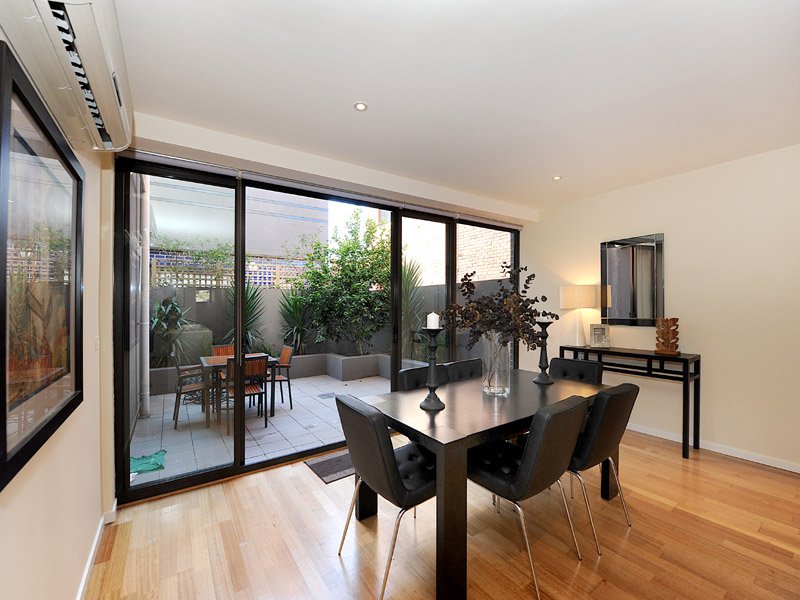 Gallery: 2/45 Grenville Street