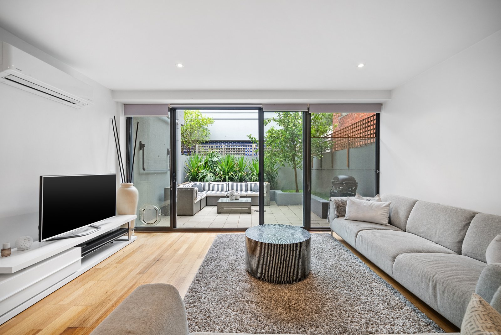 Gallery: 2/45 Grenville Street