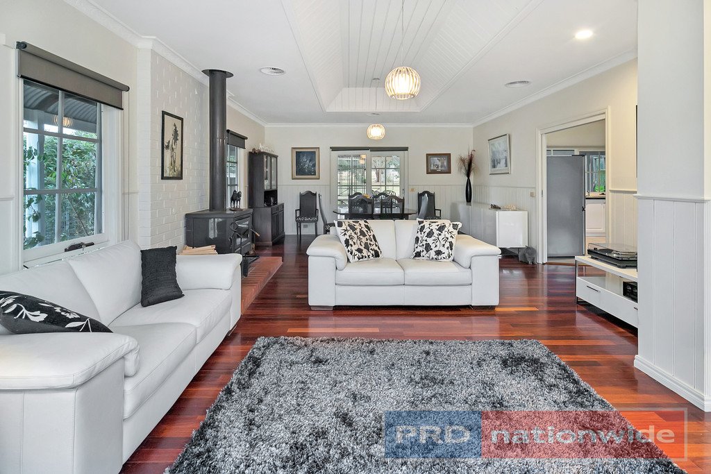 245 Howards Road WATTLE FLAT 6