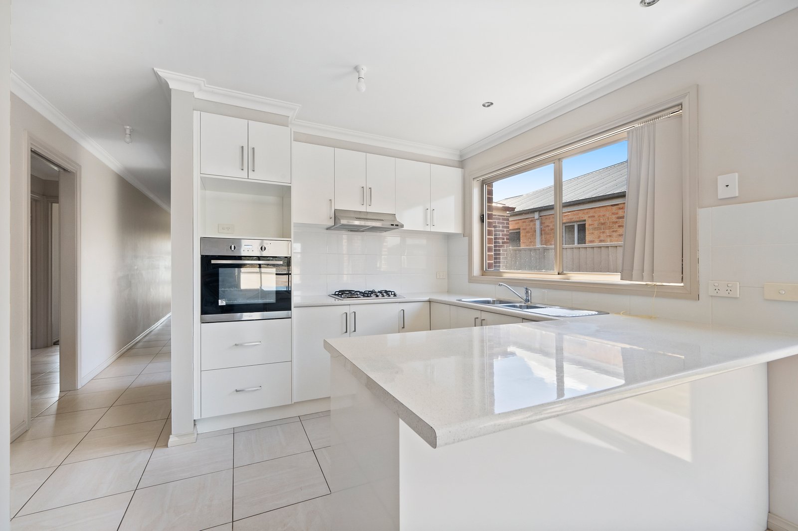 245 Kossuth Street SEBASTOPOL 3