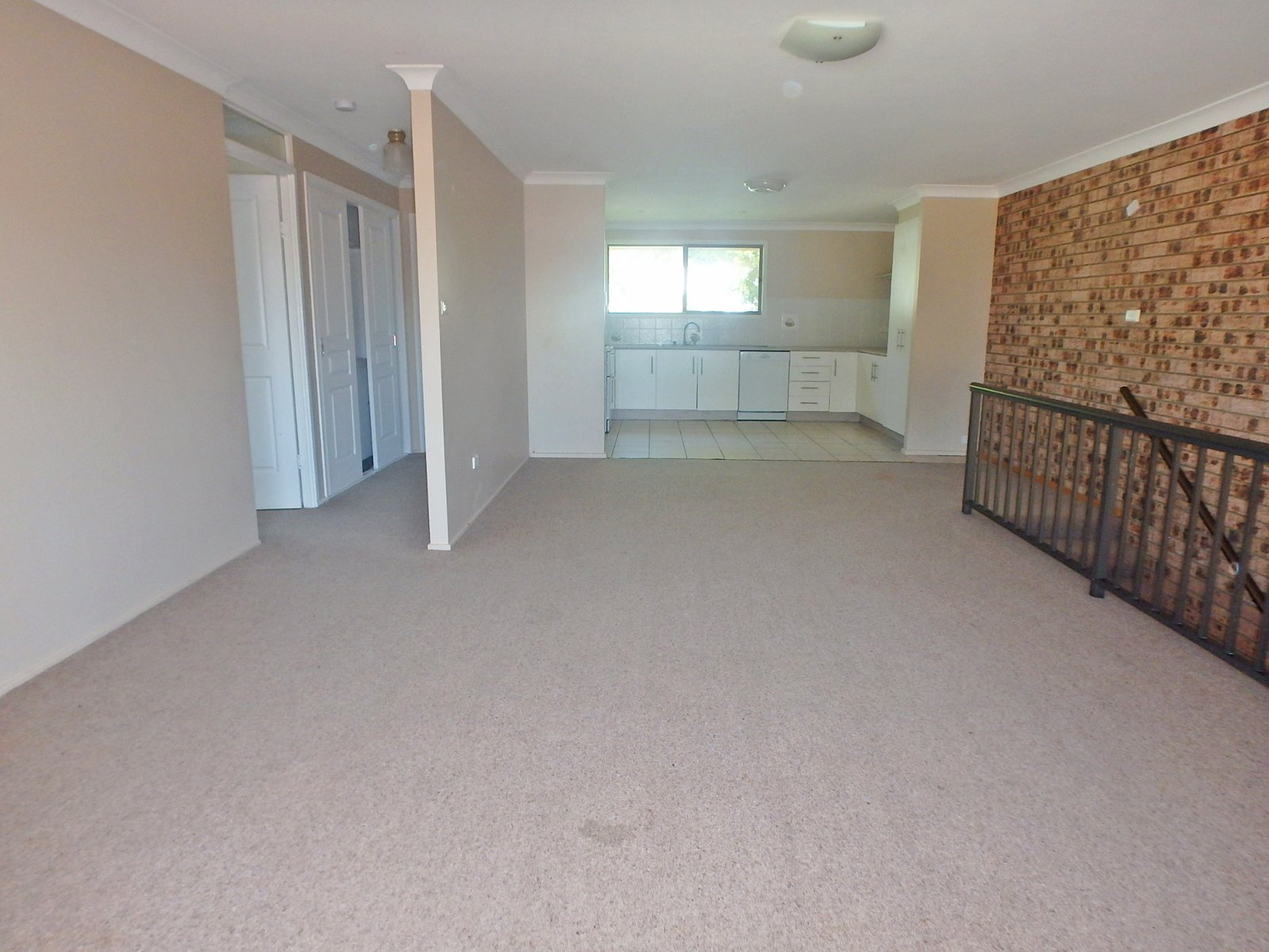 2/45 Norman Street LAURIETON 4