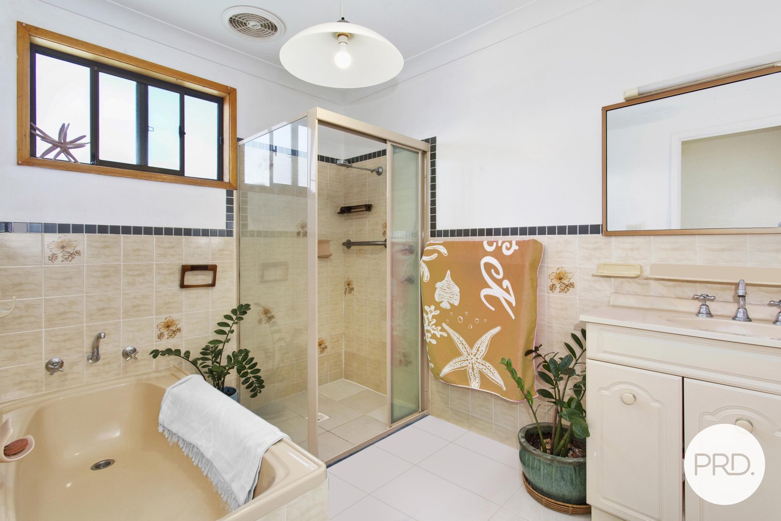 2/45 Norman Street LAURIETON 8