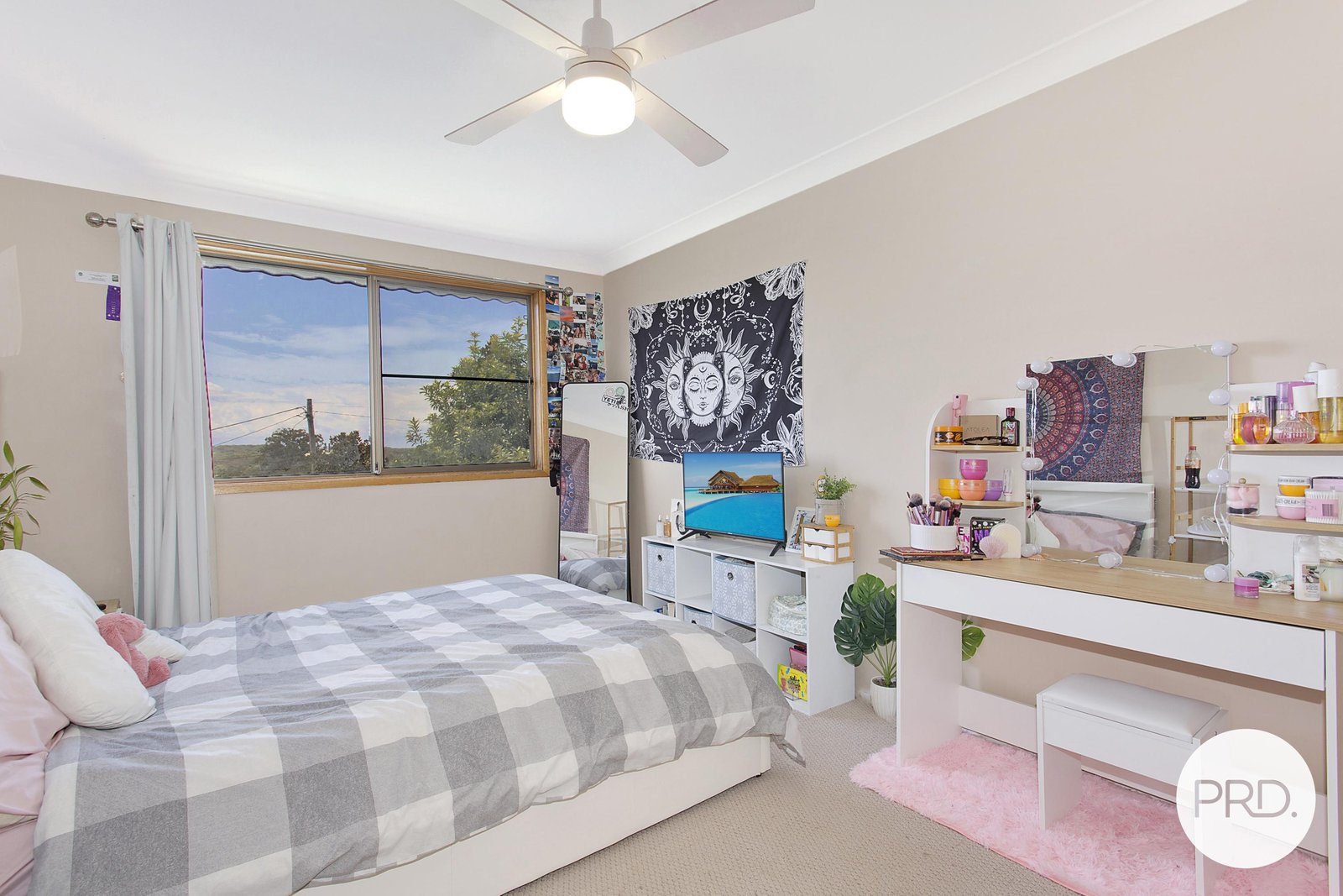 2/45 Norman Street LAURIETON 9