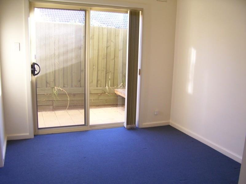 Gallery: 2/45 Parkers Road