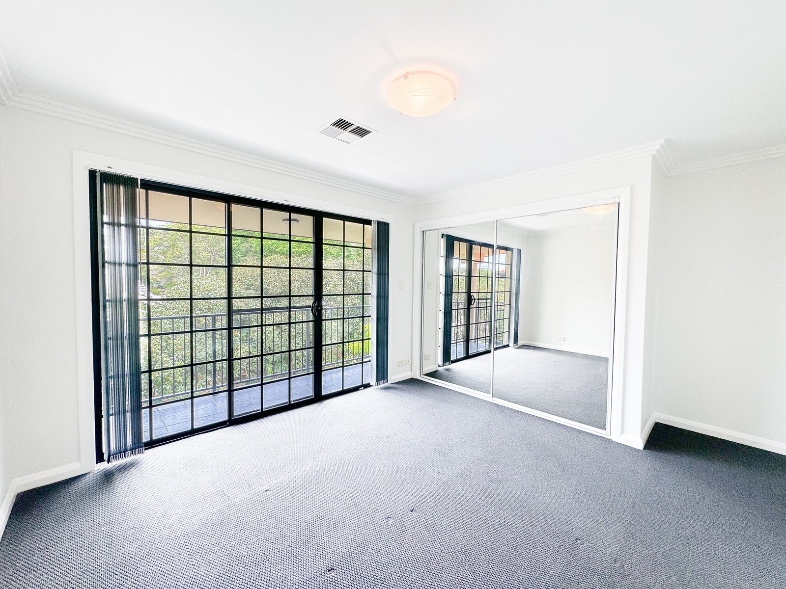 2/45 Pirralea Parade NELSON BAY 8