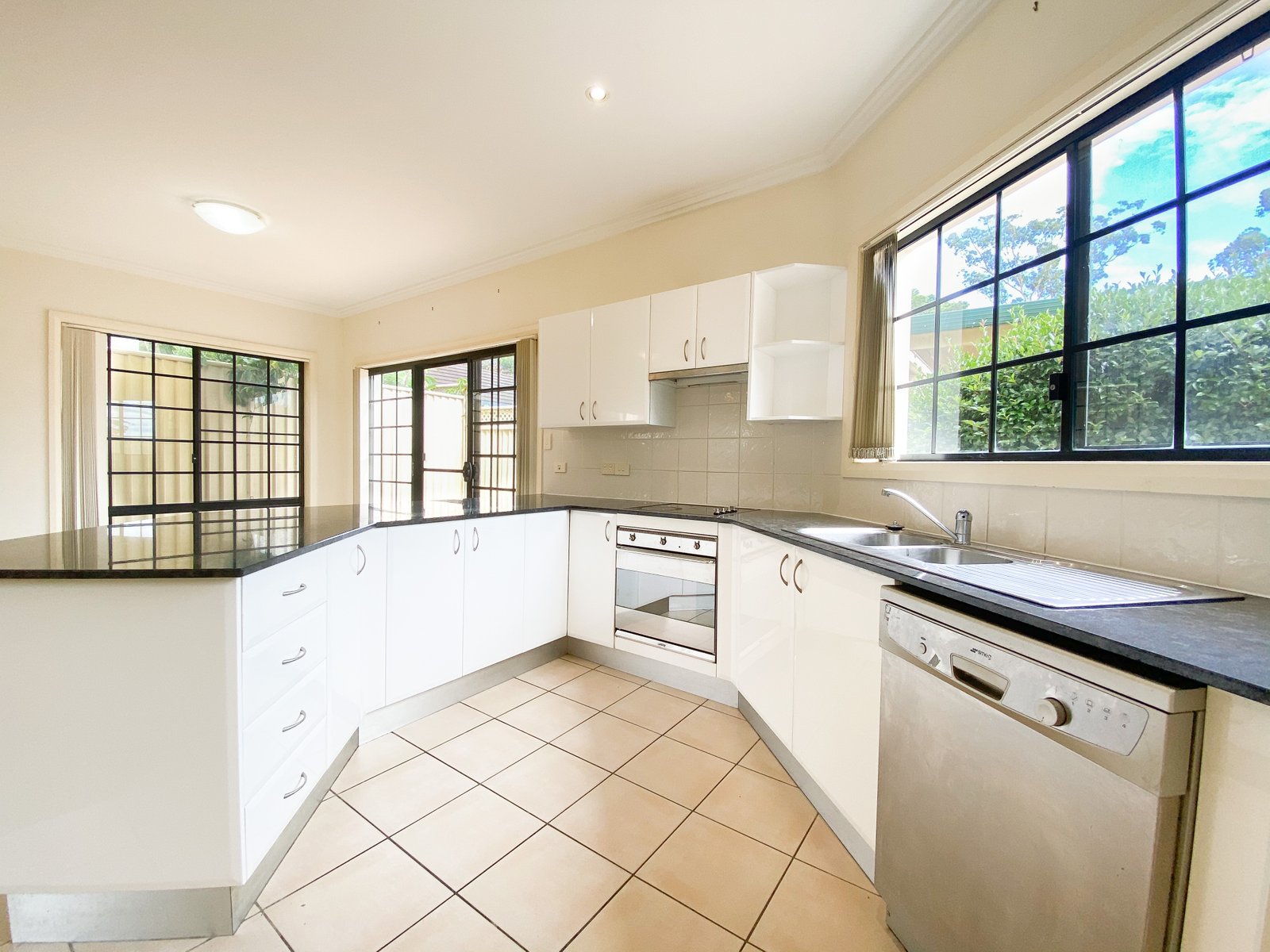 2/45 Pirralea Parade NELSON BAY 2