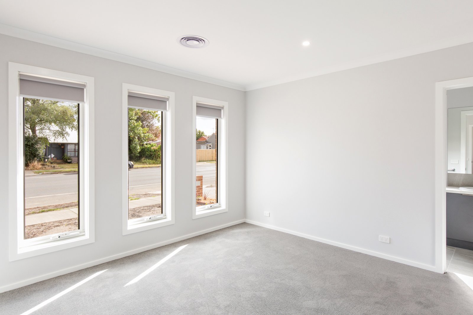 Gallery: 2/45 Victoria Street
