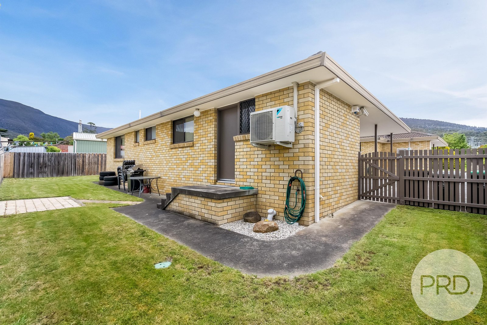 2/45 Wariga Road GLENORCHY 9