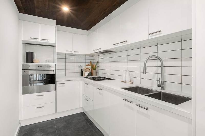 Gallery: 24/50 Johnston Street