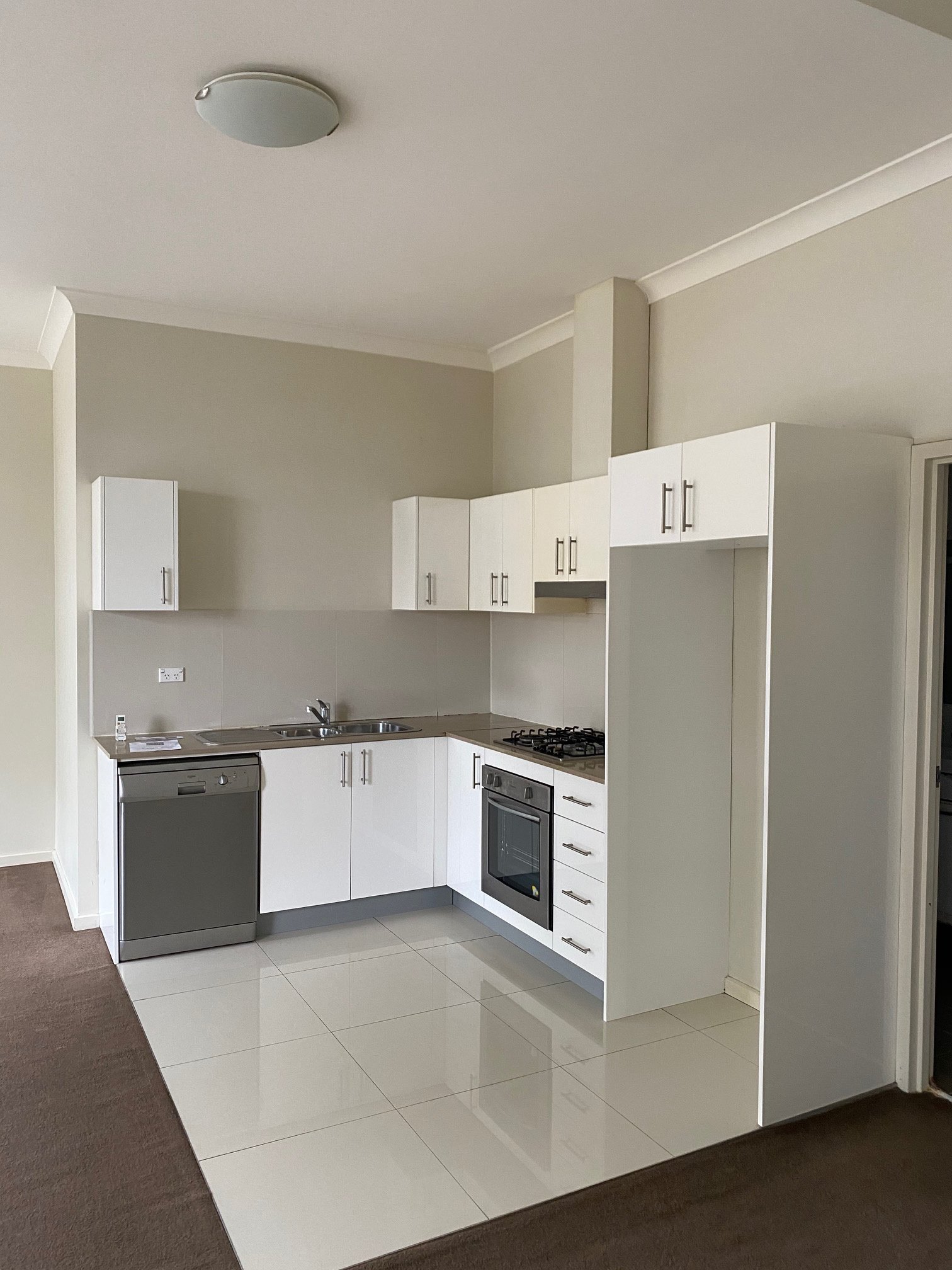 24/51a-53 High Street PARRAMATTA 5