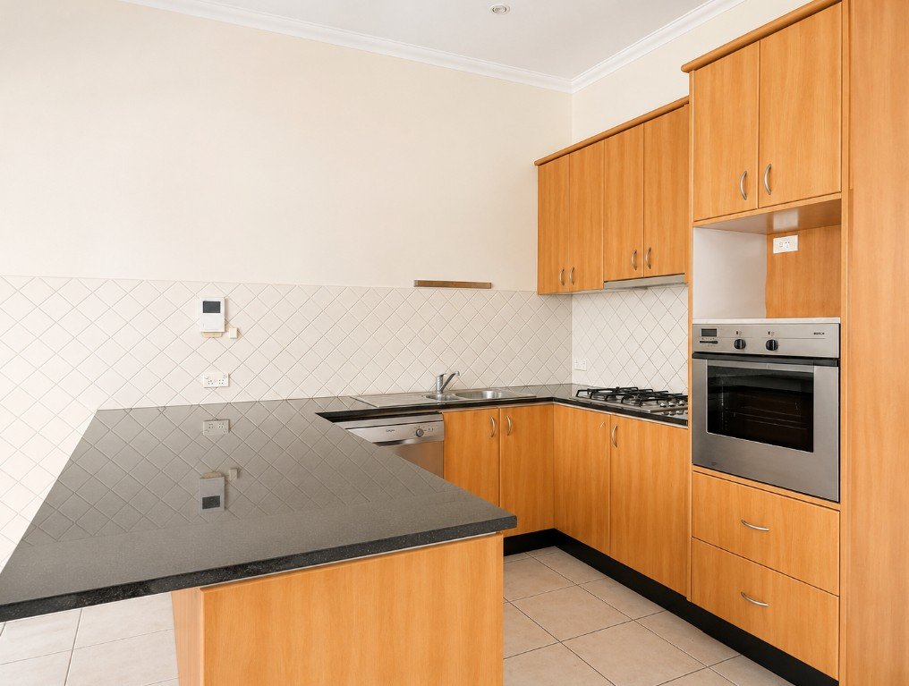 Gallery: 2/453 Beach Road