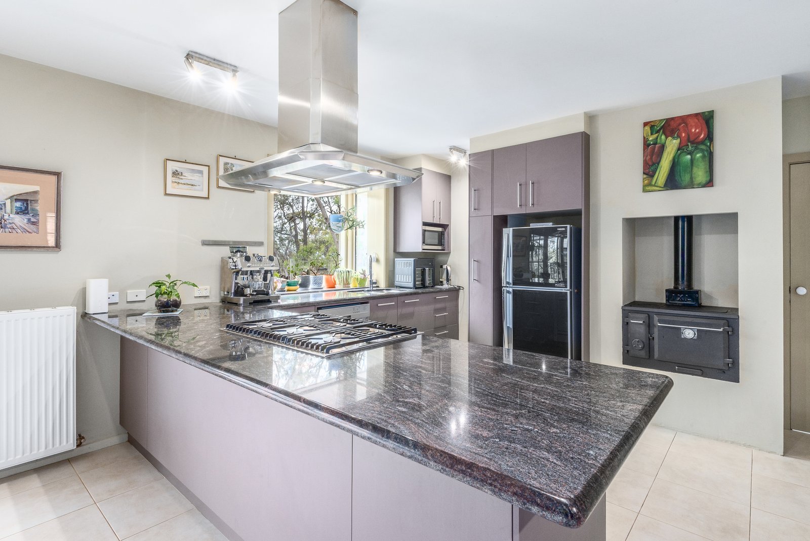Gallery: 2458 Steiglitz Road