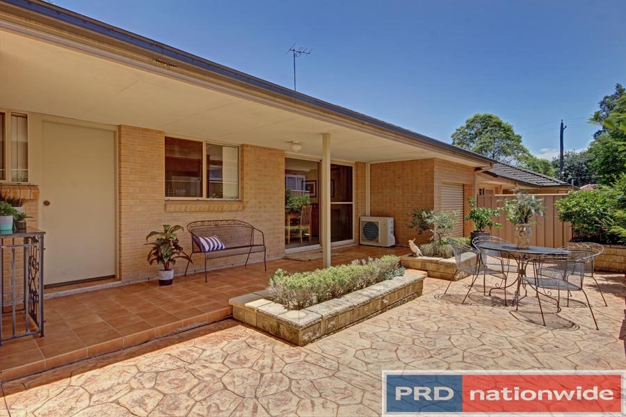 2/45A Park Street PEAKHURST 9