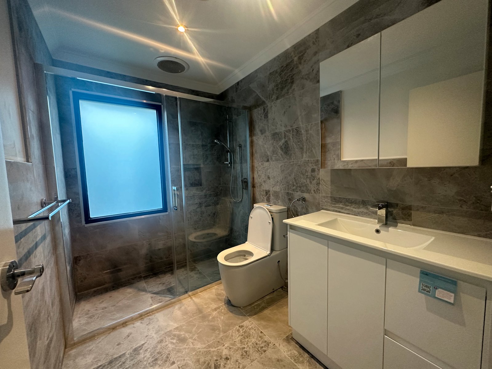 Real Estate and Property in 2/46 Boronia Grove, Doncaster East, VIC