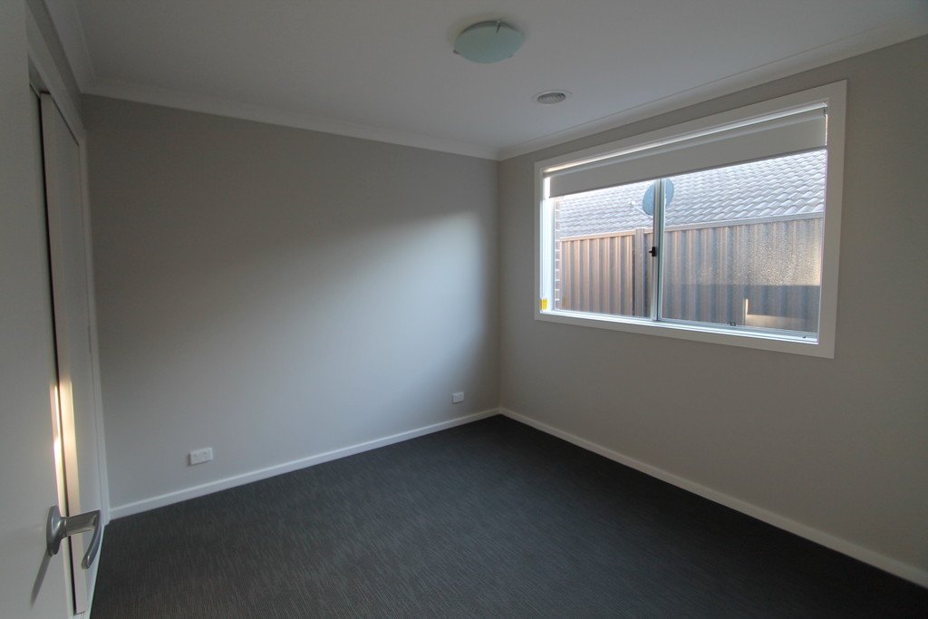 2/46 Bridge Street SEBASTOPOL 12