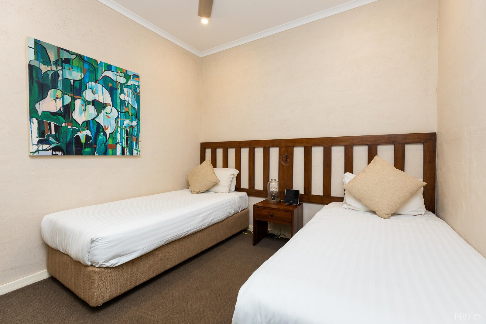 24/6 Challenor Drive CABLE BEACH 8