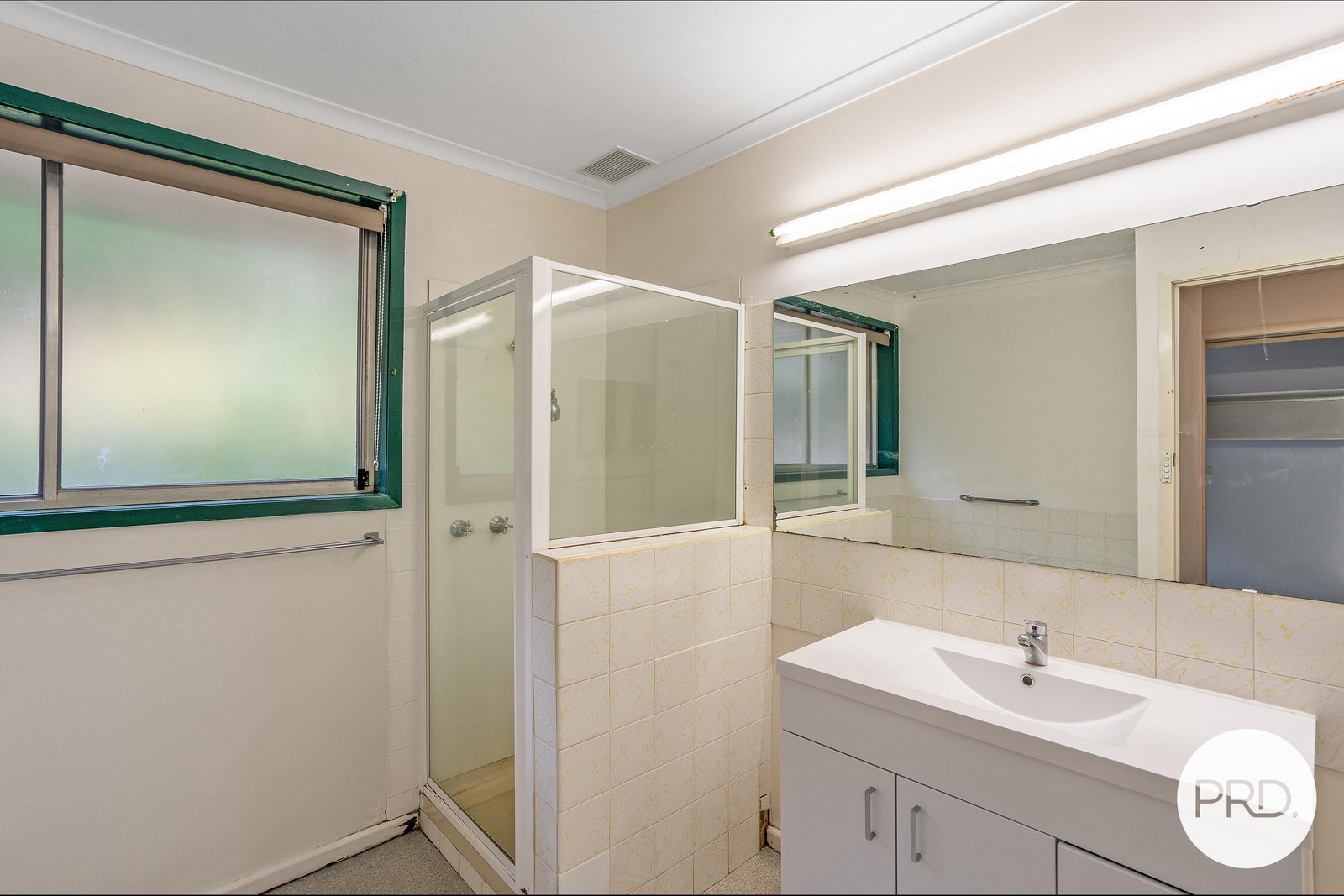 246 Churchill Avenue SANDY BAY 9